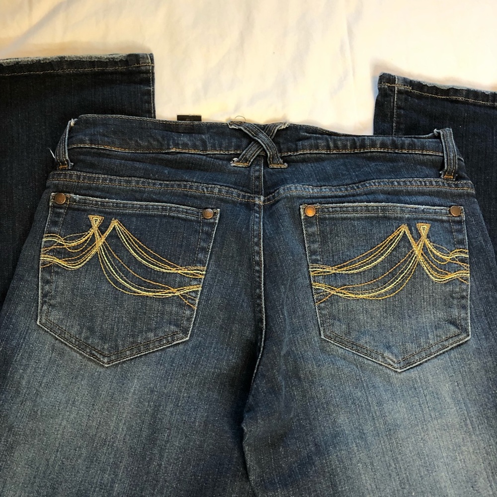 DKNY Downtown Brooklyn Jean Size 7
